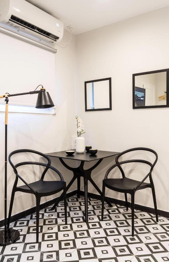 شقة Orchid Athens Over Rooftop Studio المظهر الخارجي الصورة